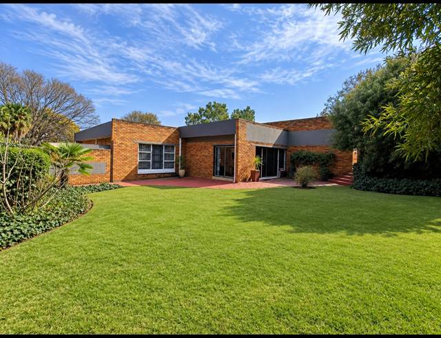 3 BEDROOM HOUSE FOR SALE IN THREE RIVERS EAST